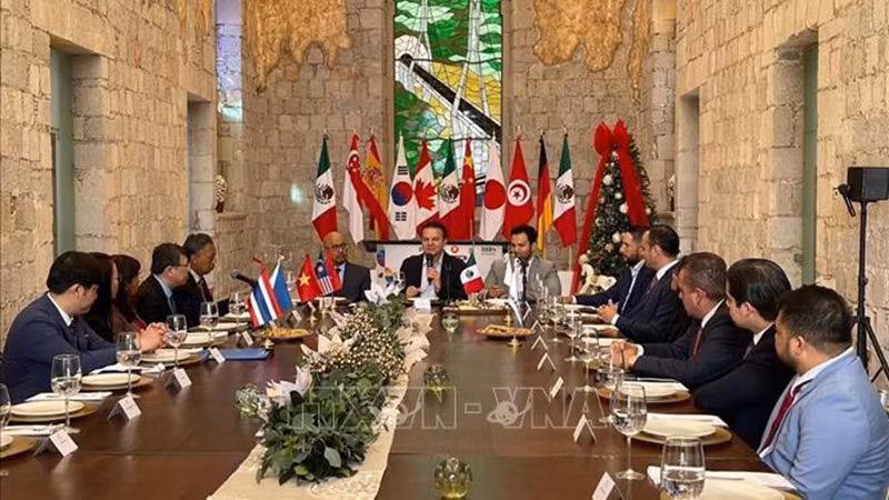 Губернатор штата Дуранго принимает делегацию АСЕАН. Фото: ВИА