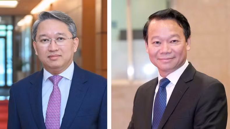 Министр юстиции Нгуен Хай Нинь и Министр природных ресурсов и охраны окружающей среды До Дык Зюи. Фото: Зюи Линь