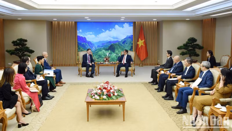 Общий вид приема. Фото: Чан Хай