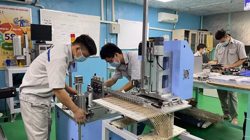 Промышленное производство в г. Хошимине внесло вклад в рост экономики в 2023 году. Фото: Ань Туан