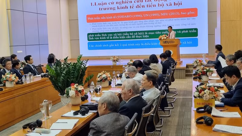 Общий вид беседы.