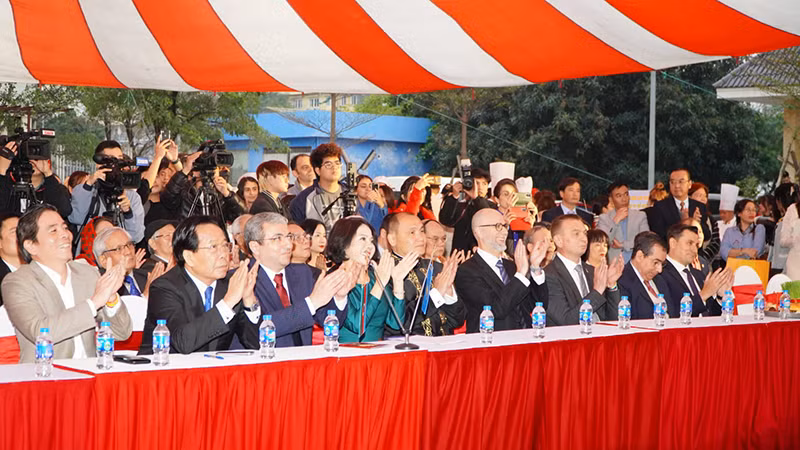 Мероприятие собрало большое количество гостей. Фото: Посольство Азербайджана во Вьетнаме