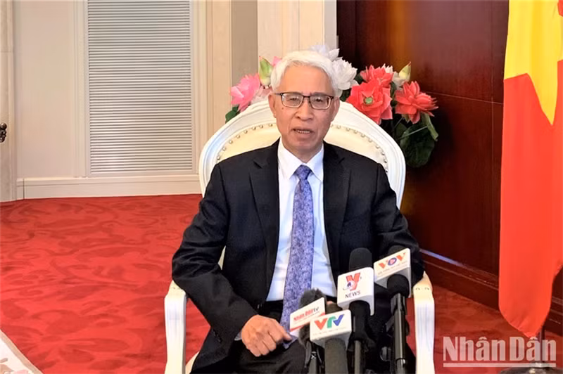 Посол Вьетнама в Китае Фам Шао Май. Фото: Хыу Хынг