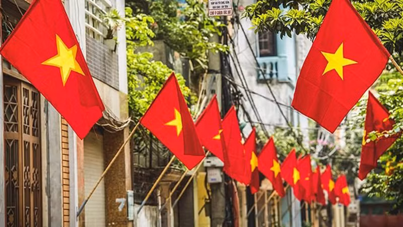 Руководители многих стран направили поздравления вьетнамским руководителям