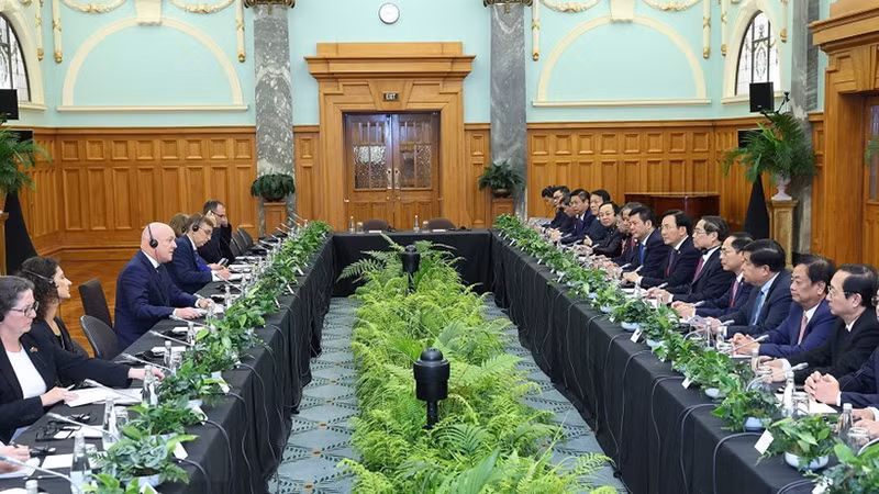 Общий вид переговоров. Фото: ВИА