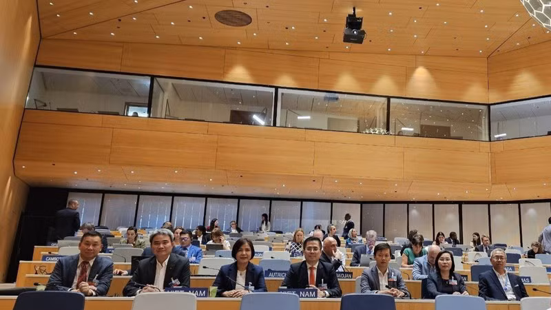 Делегация Вьетнама принимает участие в 64-й сессии Ассамблеи государств-членов ВОИС.