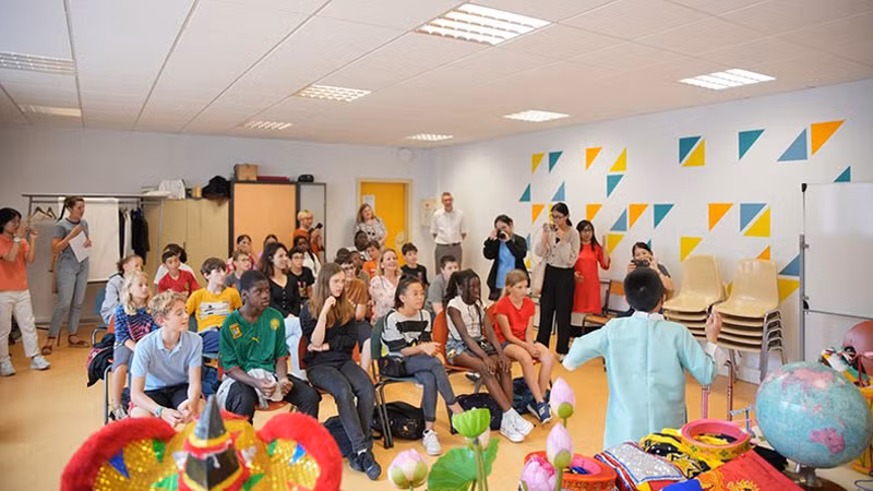 Участники узнают больше о вьетнамской культуре.