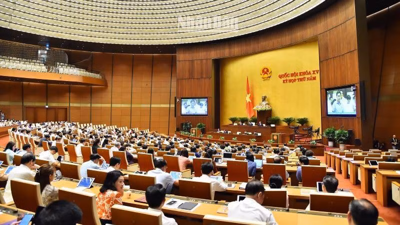 Общий вид заседания НС во второй половине дня 24 мая. Фото: Тхюи Нгуен