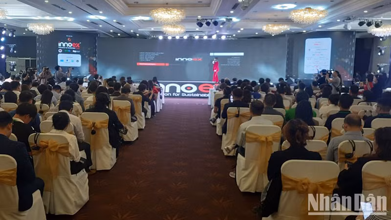 Общий вид церемонии открытия InnoEx 2023 г.