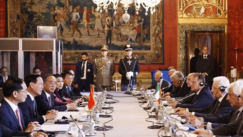 Президент Во Ван Тхыонг и Президент Италии Серджо Маттарелла на переговорах. Фото: ВИА
