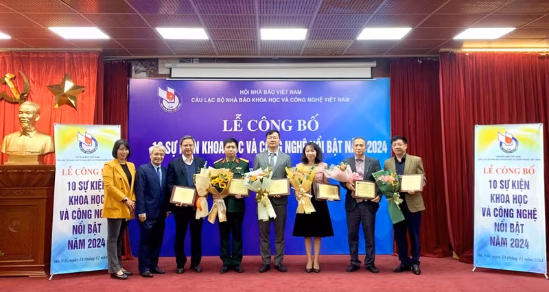 Церемония объявления 10 выдающихся событий в области науки и технологий в 2024 году.