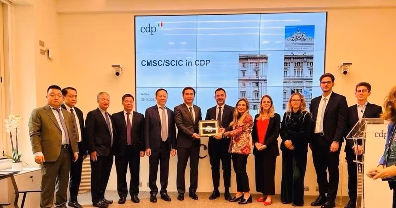 Рабочая делегация CMSC и представители корпорации CDP. Фото: ВИА