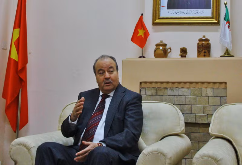 Посол Алжира во Вьетнаме Бубазин Абдельхамид. Фото: ВИА