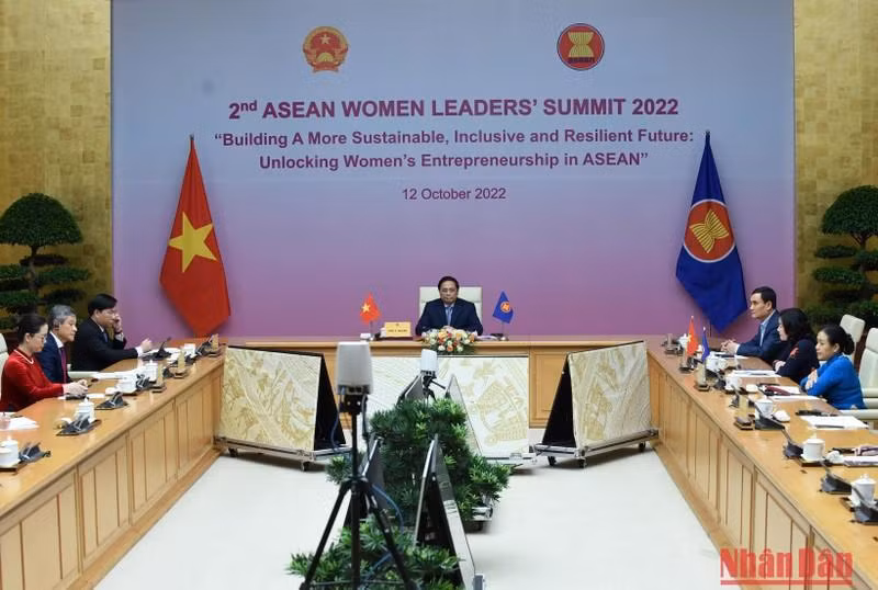 Вьетнамские делегаты на саммите. Фото: Чан Хай