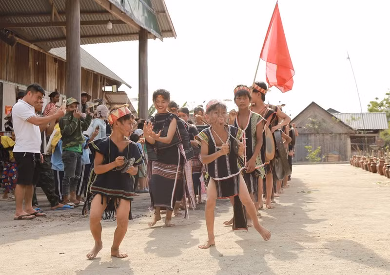 Выступление детской команды по гонгу. Выступление детской команды по гонгу.