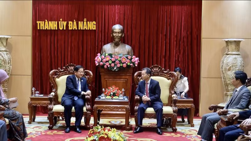 Общий вид приема. Фото: danang.gov.vn