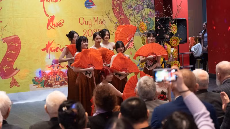 «Весна на Родине» в Екатеринбурге. Фото: Тхань Тхэ