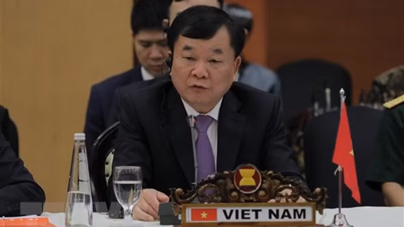 Замминистра обороны генерал-полковник Хоанг Суан Тьиен. Фото: ВИА