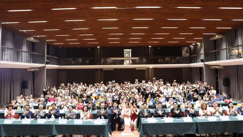 Более 120 вьетнамских молодых людей и студентов собрались на Фестивале. Фото: Ассоциация вьетнамских студентов в Венгрии