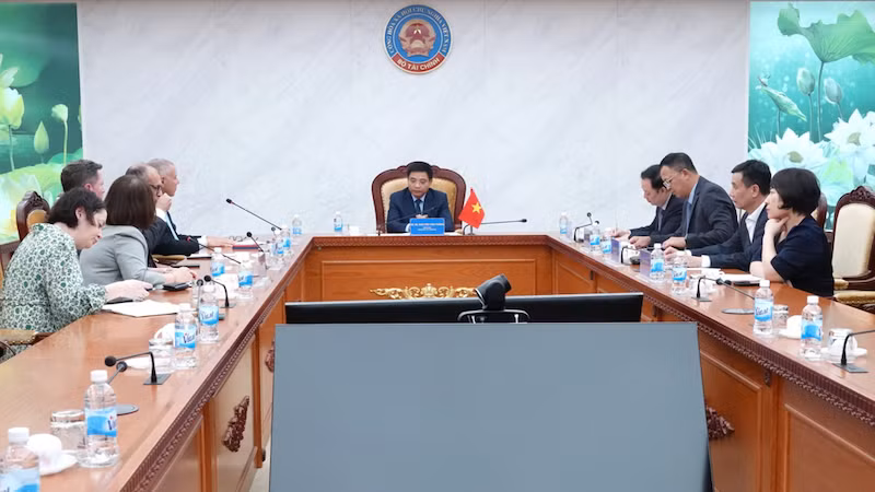 Общий вид встречи. Фото: mof.gov.vn