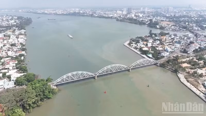 Донгнай обладает уникальным характером земли с более чем 325-летней историей формирования и развития.