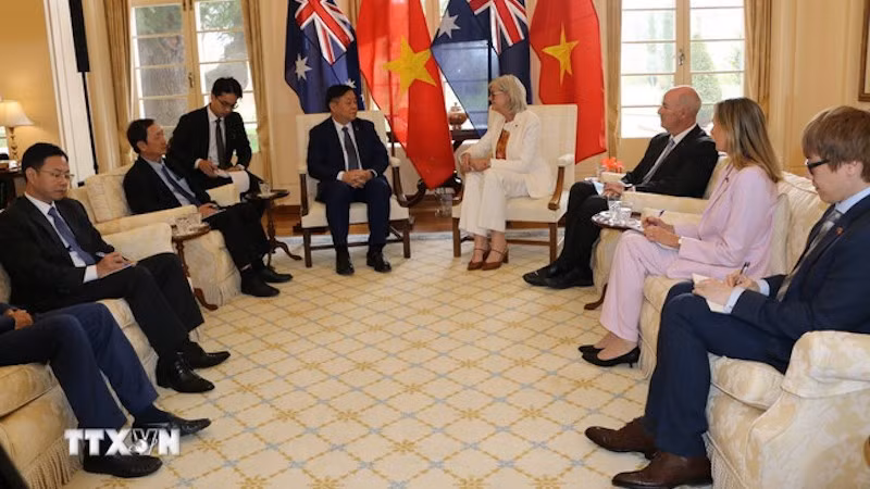 Товарищ Нгуен Чонг Нгиа на встрече с генерал-губернатором Австралии Самантой Мостин. Фото: ВИА