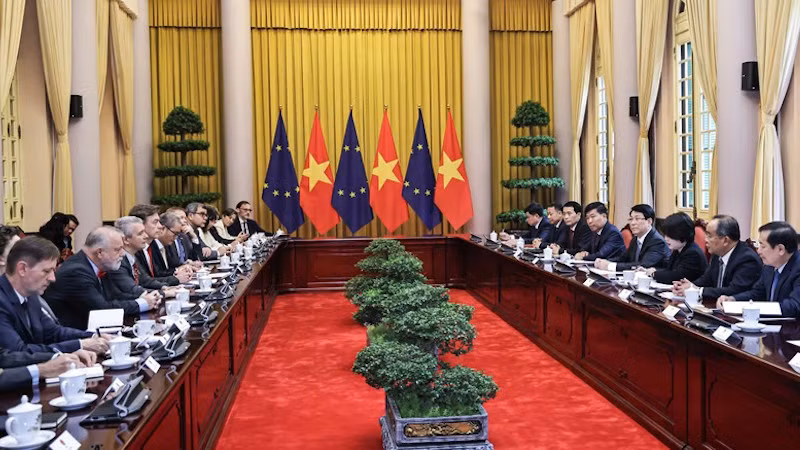 Общий вид приема. 