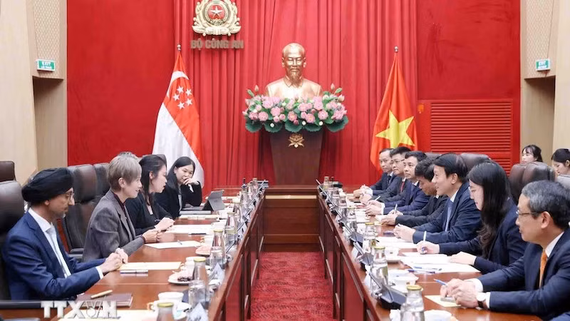 Общий вид переговоров. Фото: ВИА