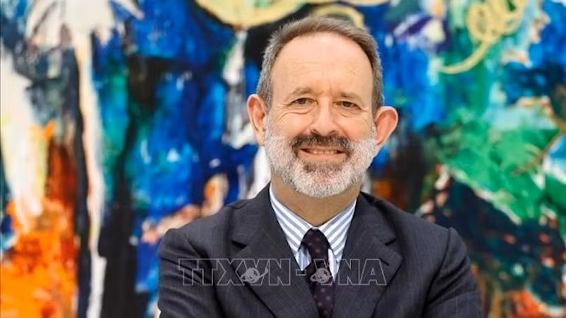 Посол Италии во Вьетнаме Марко Делла Сета. Фото: ВИА