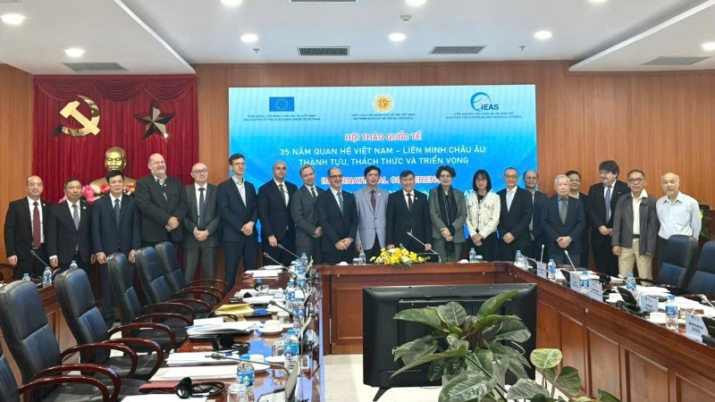 Участники конференции. Фото: Кхань Линь