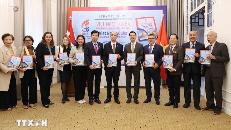 Делегаты на церемонии. Фото: ВИА