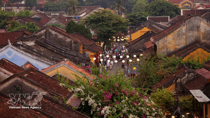 Вечная притягательность наследия заключается не в неподвижных сооружениях, а в его живом присутствии в повседневной жизни Хойана. Фото: ВИА