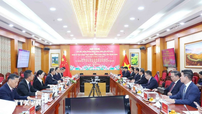 Общий вид переговоров. Фото: ВИА