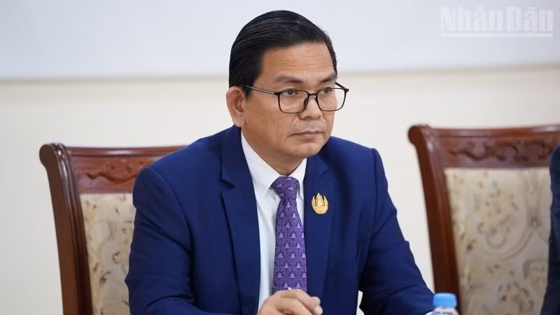 Кандидат наук Кин Феа. Фото: Динь Чыонг