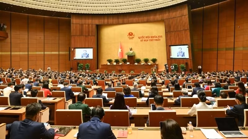 Общий вид открытия 1-й сессии НС XVІ созыва. Фото: Зюи Линь