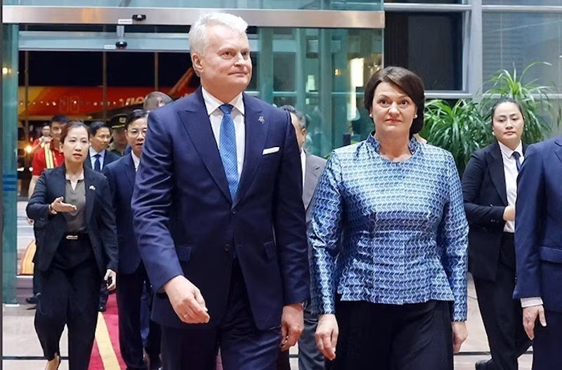 Президент Литвы Гитанас Науседа с супругой. Фото: ВИА