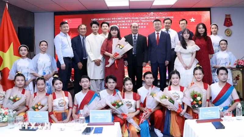 Делегаты на встрече. Фото: ВИА