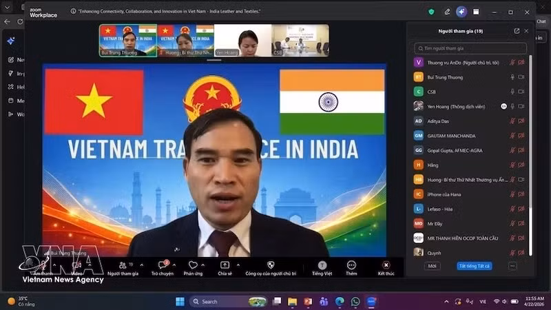 Торговый советник Вьетнама в Индии Буй Чунг Тхыонг выступает на семинаре. Фото: ВИА