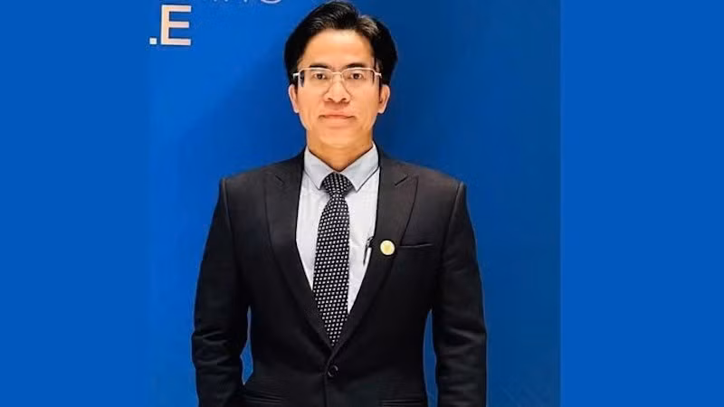 Посол Вьетнама в ОАЭ Нгуен Тхань Зиэп.