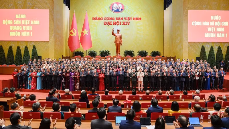 Члены ЦК КПВ XIV созыва.