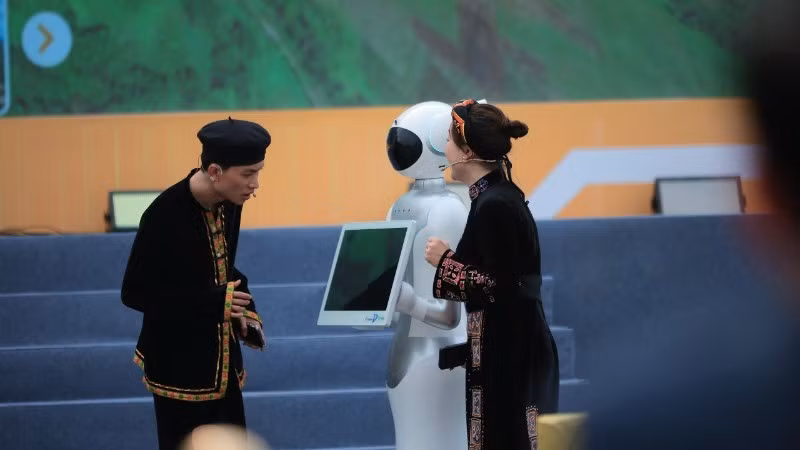 Требуется переход к новому этапу: создавать во Вьетнаме, производить во Вьетнаме, чтобы вести за собой.