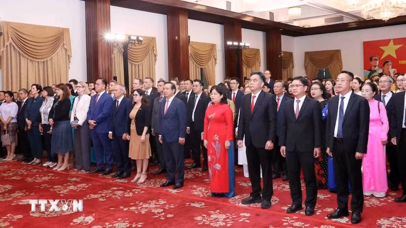 Участники церемонии. Фото: ВИА