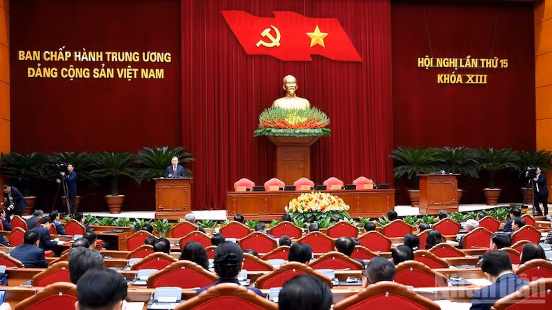 Общий вид закрытия пленума. Фото: Данг Кхоа