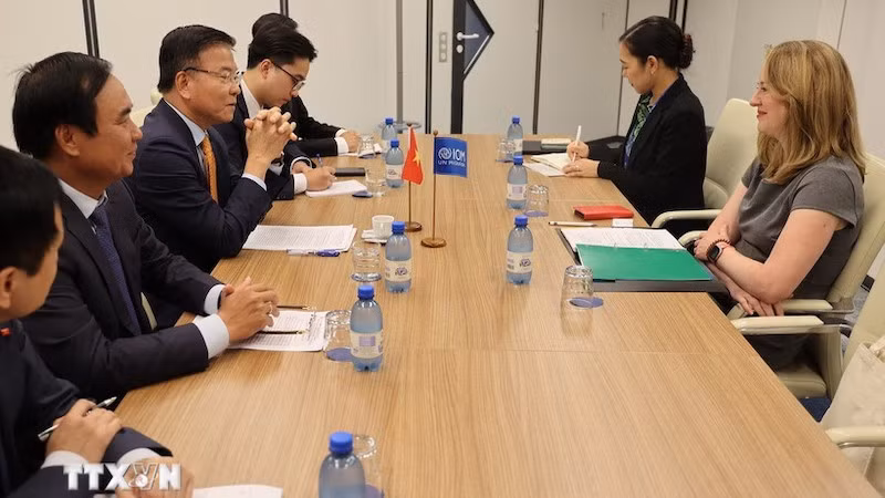 Вьетнам содействует международному сотрудничеству в области климата и миграции