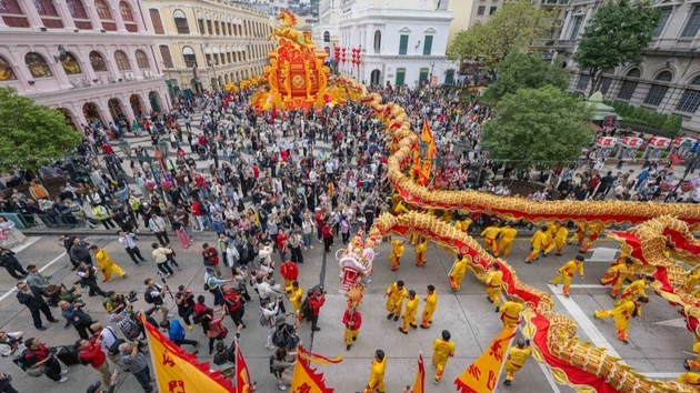[Фото] Атмосфера празднования Нового года по лунному календарю по всему миру