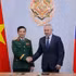 Генерал армии Фан Ван Зянг и генерал армии Сергей Шойгу, Секретарь Совета безопасности России.
