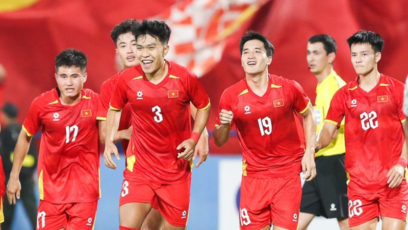 Сборная U23 Вьетнама успешно выступила в отборочном раунде Кубка Азии U23 2026 г., одержав три победы в трех матчах. (Фото: Федерация футбола Вьетнама)