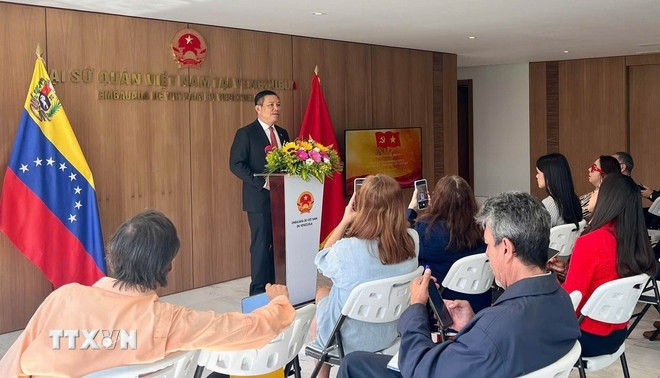 Общий вид встречи с журналистами. (Фото: ВИА)