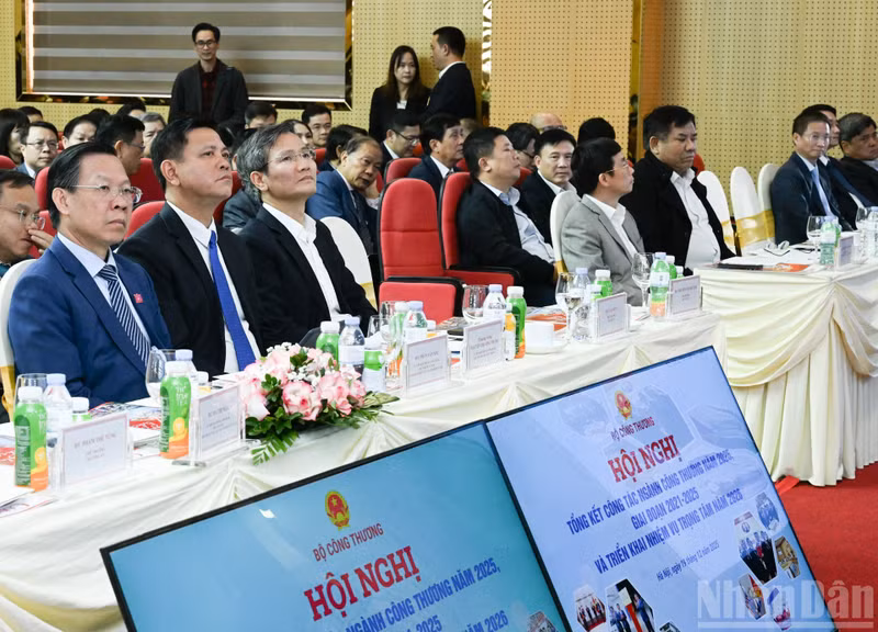 Участники конференции.