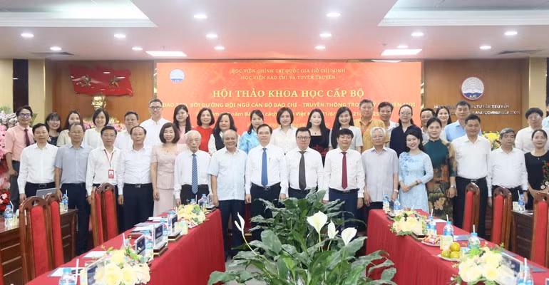 anh-03-2858.jpg
